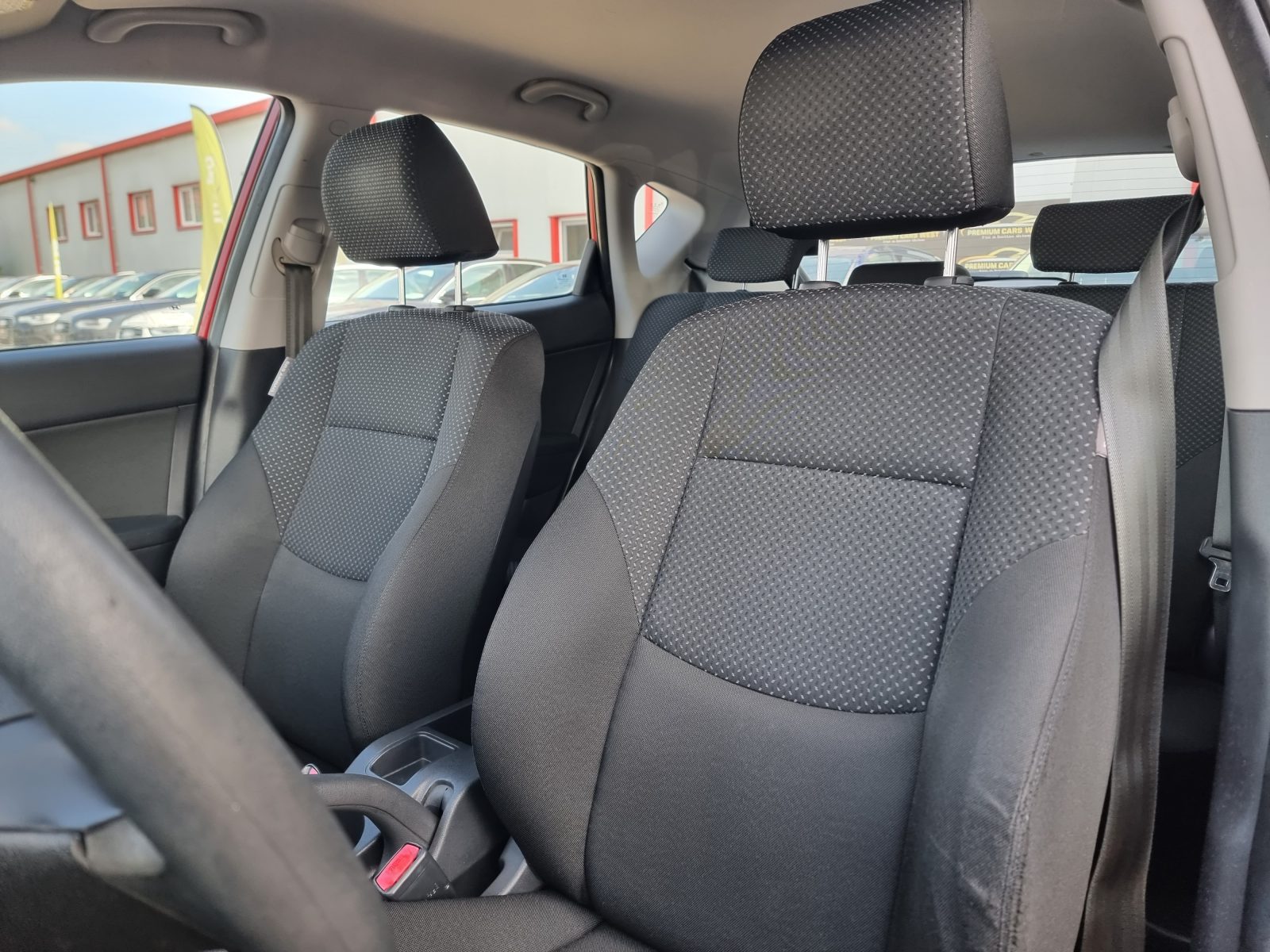 HYUNDAI i30, 1.4 BENZINA, 110 CP, AN 2010        RATE-LIVRARE-GARANTIE