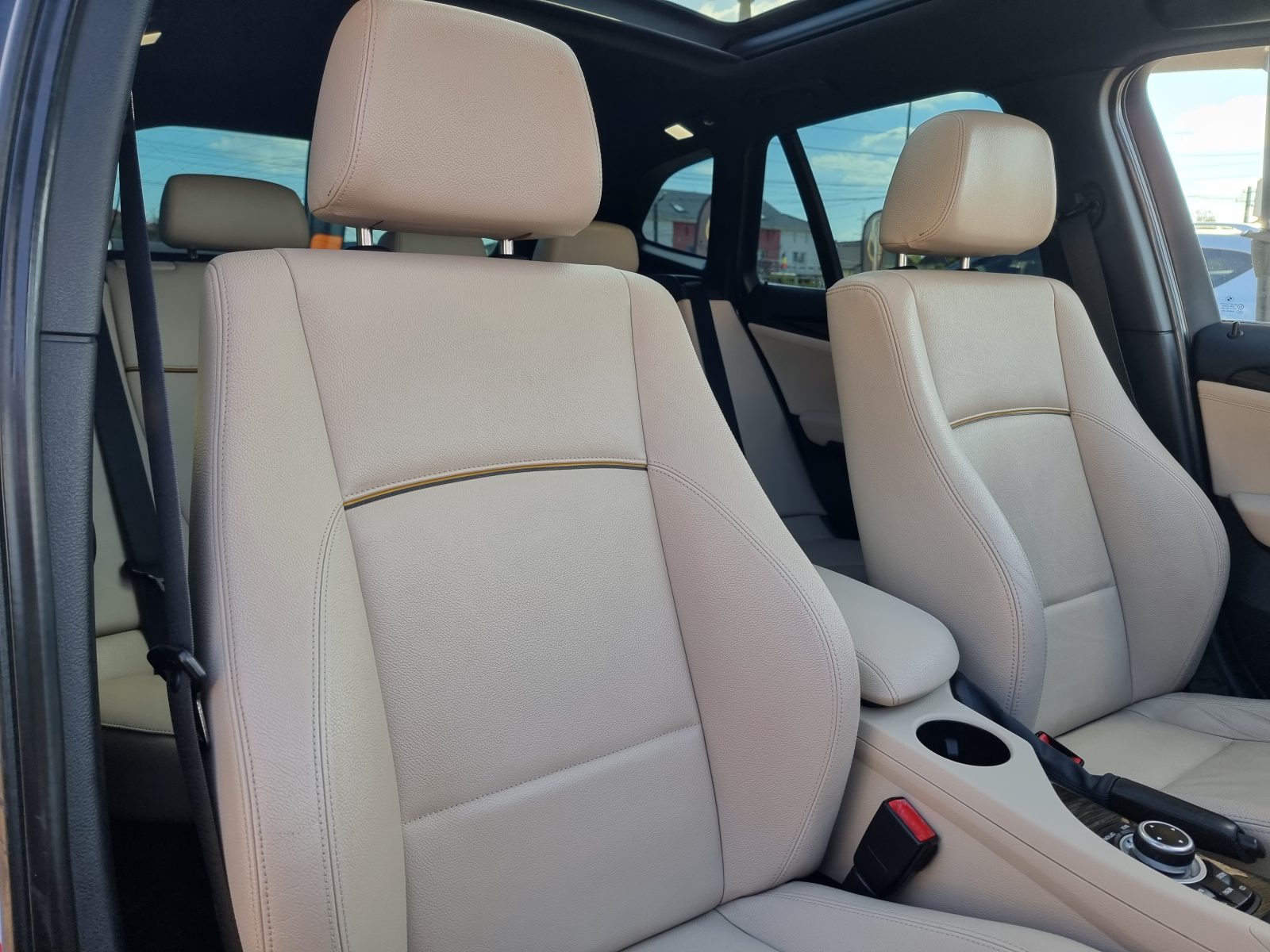 BMW X1 XDRIVE, 2.0 DIESEL, 177 CP, AN 12/2010, EURO 5        RATE-LIVRARE-GARANTIE