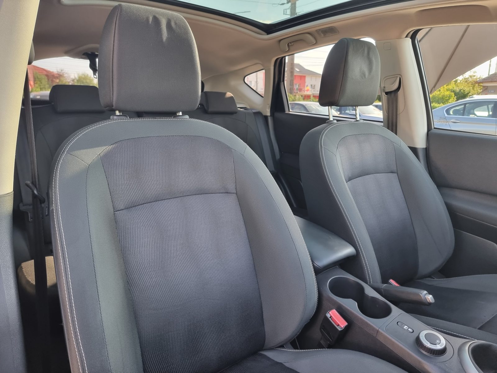 NISSAN QASHQAI 4X4, 1.6 DIESEL, 130 CP, AN 2012, EURO 5        RATE-LIVRARE-GARANTIE