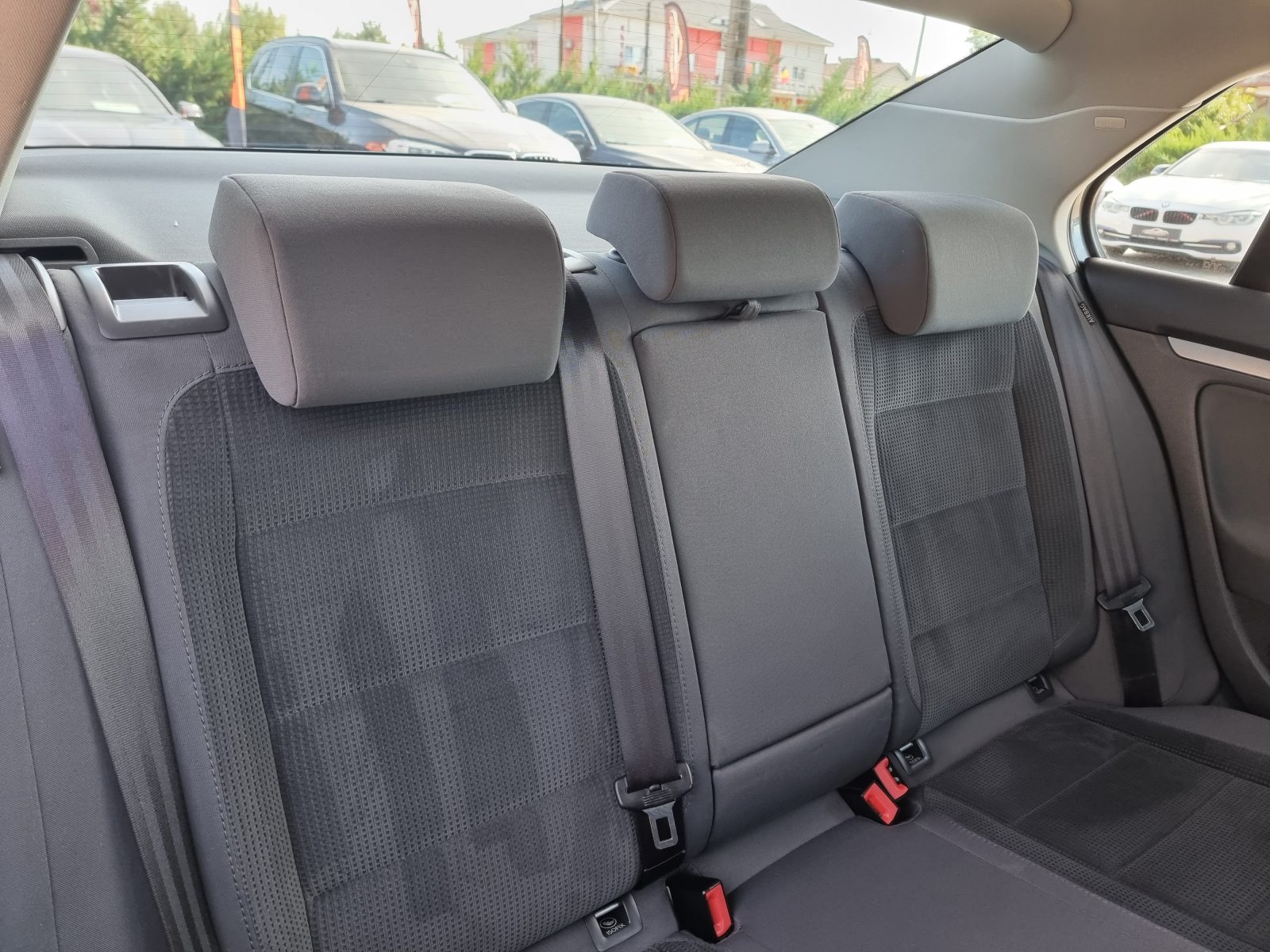VOLKSWAGEN JETTA, 2.0 TDI, 140 CP, AN 2008       RATE-LIVRARE-GARANTIE