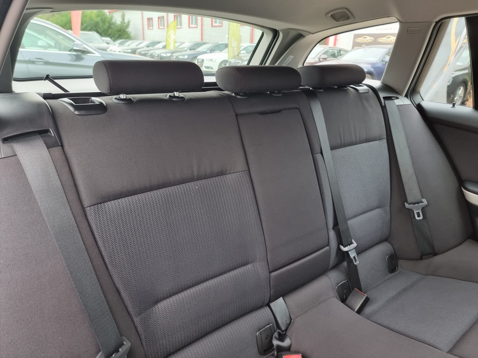 BMW SERIA 3, 2.0 DIESEL, 143 CP, AN 2012, EURO 5        RATE-LIVRARE-GARANTIE