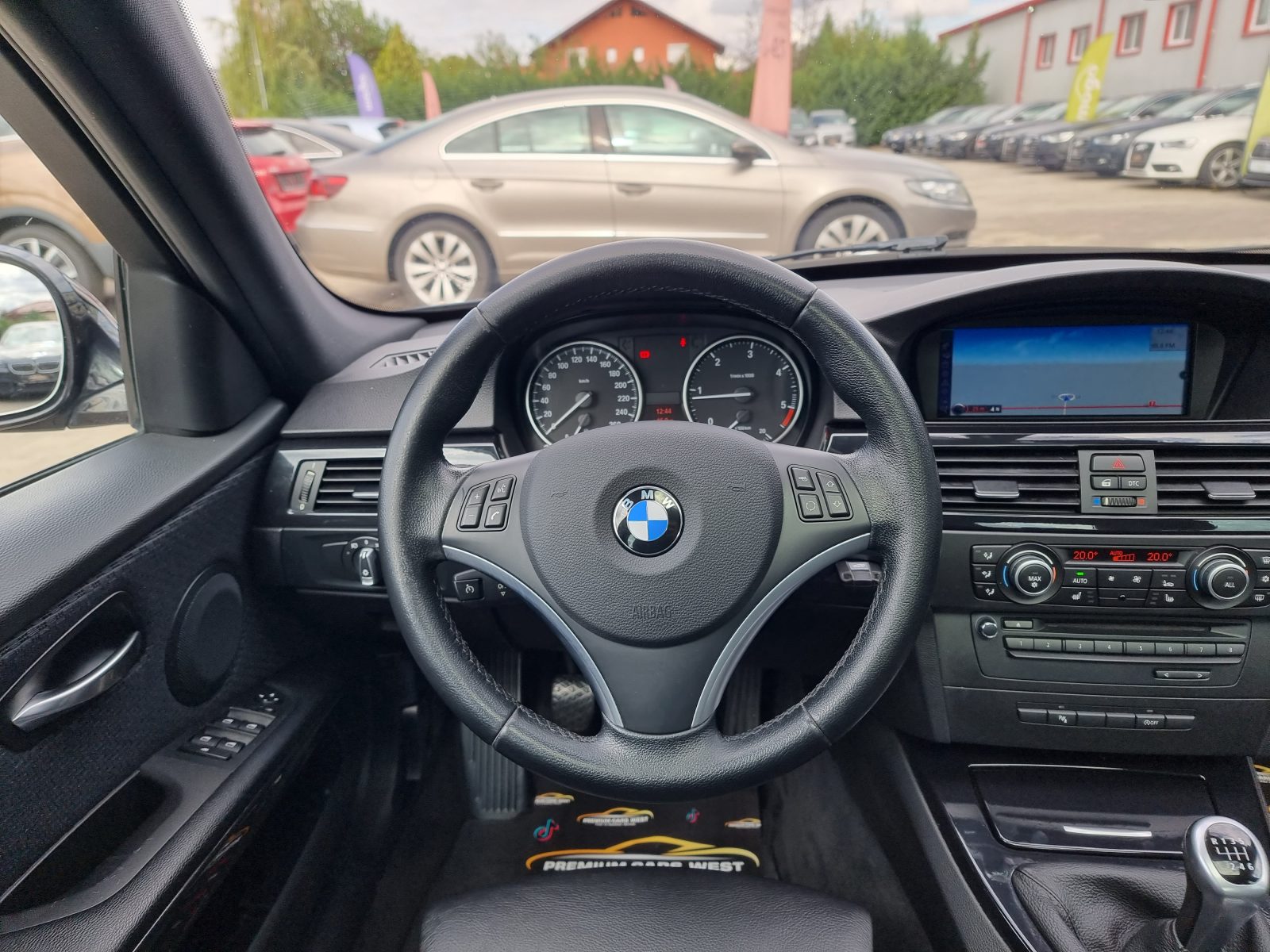 BMW SERIA 3, 2.0 DIESEL, 143 CP, AN 2010, EURO 5         REVIZIE EFECTUATA ( DISTRIBUTIE + ULEI + FILTRE )      RATE-LIVRARE-GARANTIE
