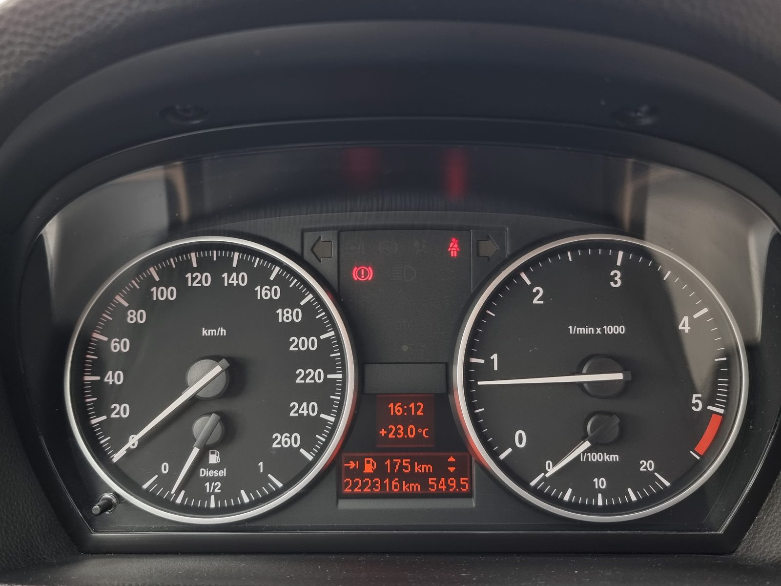 BMW SERIA 3, 2.0 DIESEL, 143 CP, AN 2010, EURO 5         RATE-LIVRARE-GARANTIE