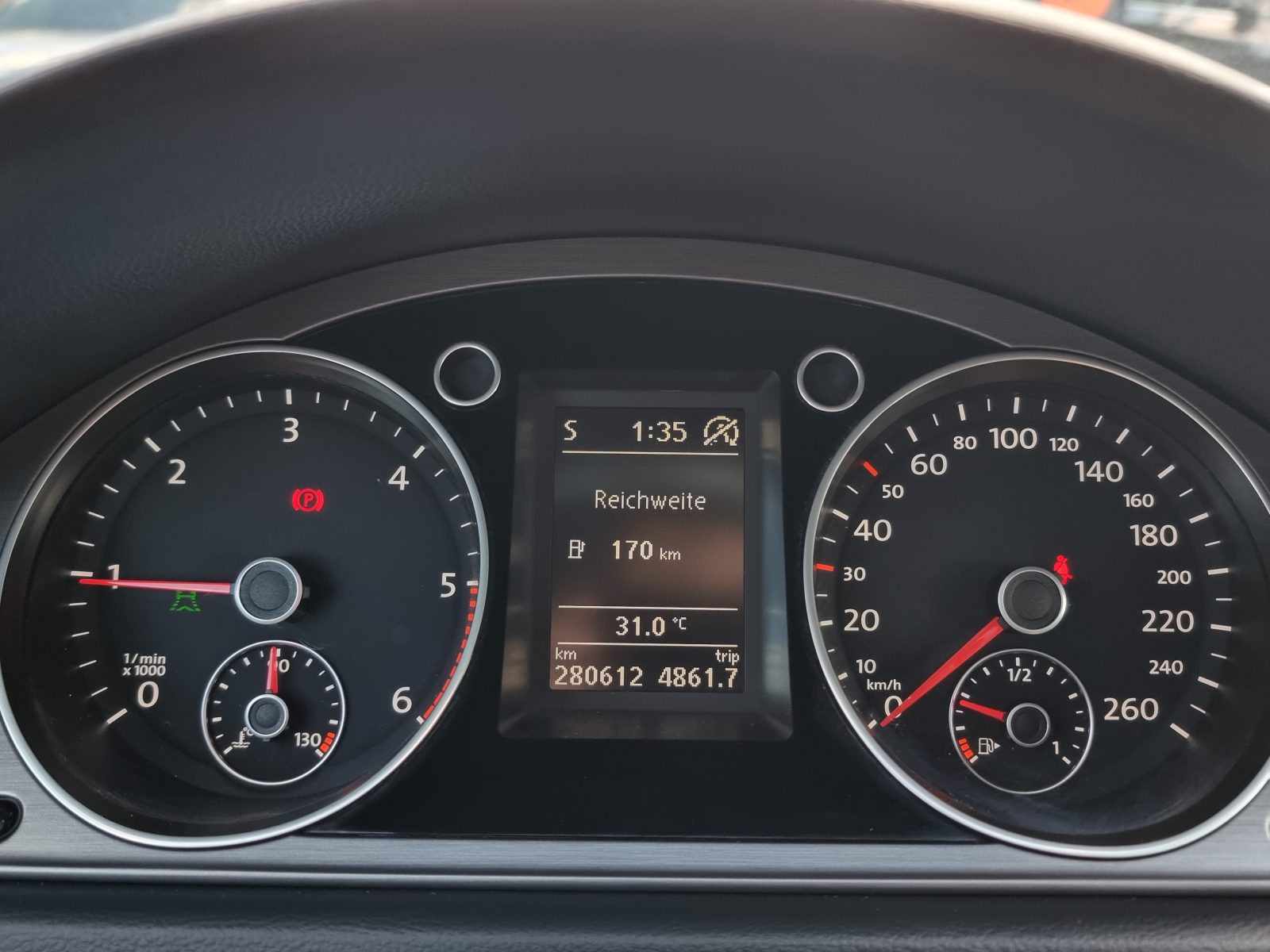 VOLKSWAGEN PASSAT 4X4, 2.0 TDI, 140 CP, AN 2013, EURO 5           RATE-LIVRARE-GARANTIE