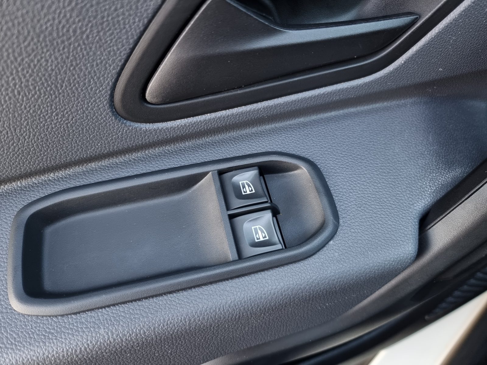 DACIA DUSTER, 1.6 BENZINA, 114 CP, AN 2019, EURO 6        RATE-LIVRARE-GARANTIE