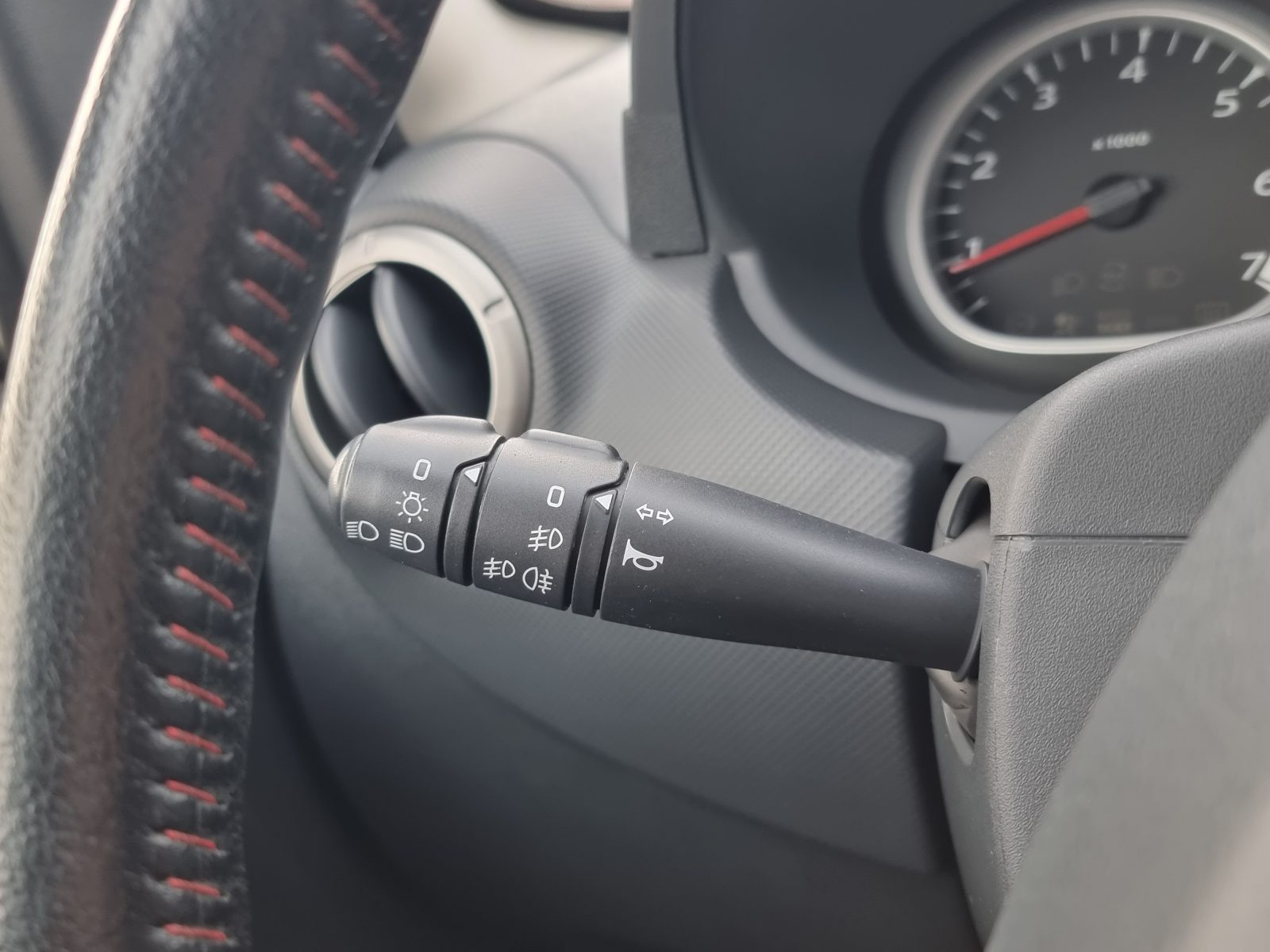 DACIA DUSTER, 1.6 BENZINA + GPL, 105 CP, AN 2013, EURO 5        RATE-LIVRARE-GARANTIE