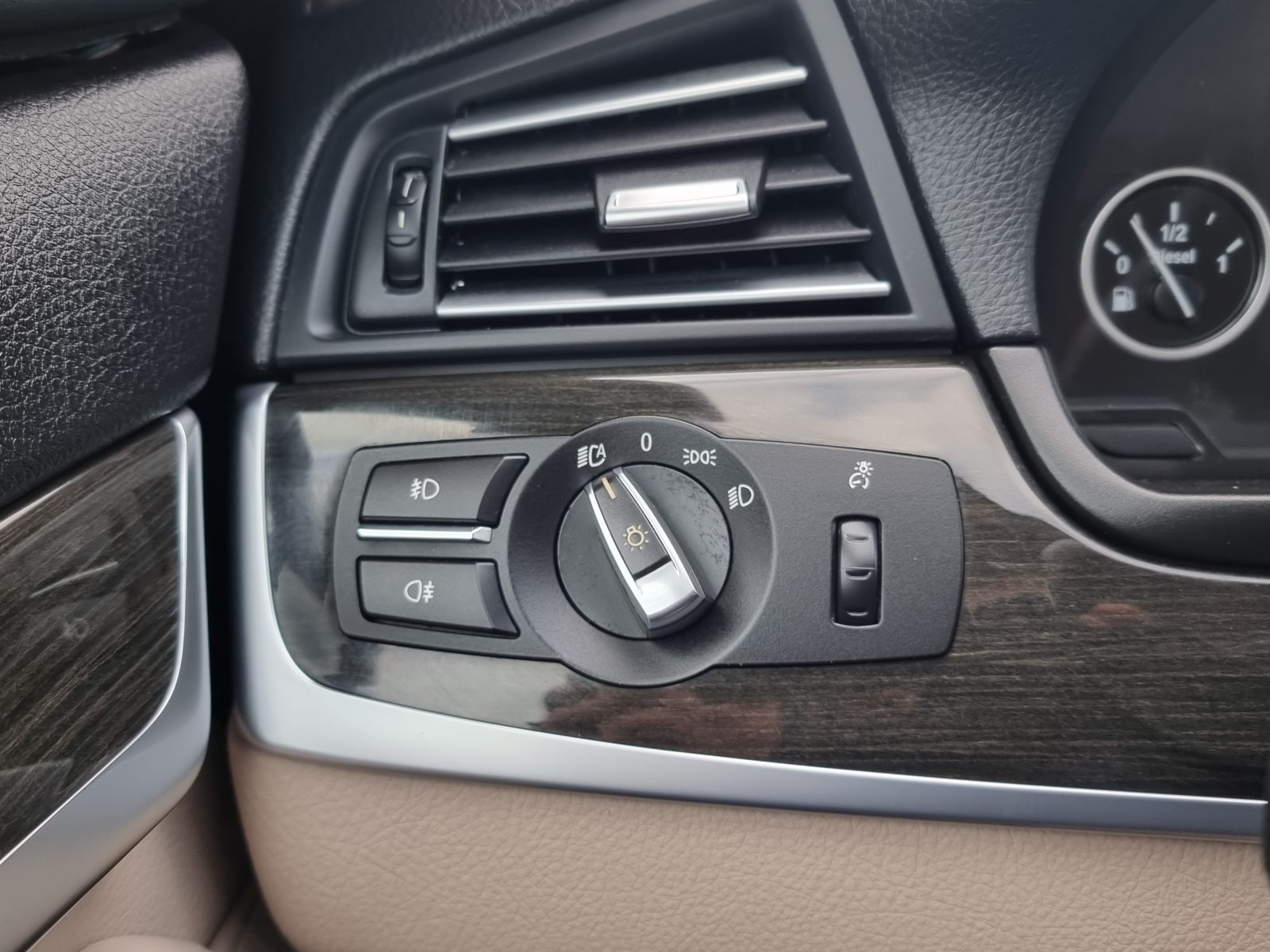 BMW 520D, 2.0 DIESEL, 184 CP, AN 11/2010, EURO 5       RATE-LIVRARE-GARANTIE