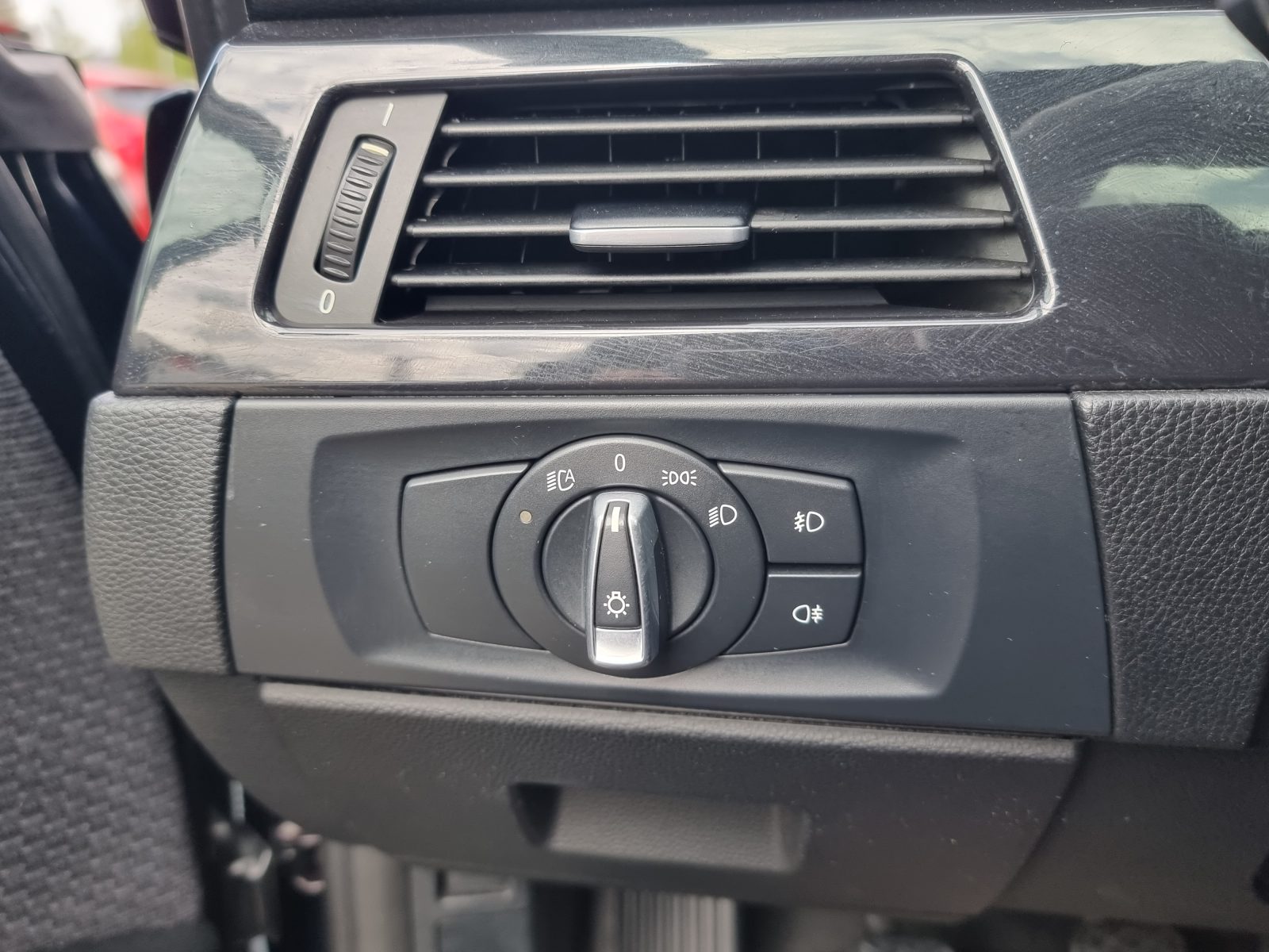 BMW SERIA 3, 2.0 DIESEL, 143 CP, AN 2010, EURO 5         REVIZIE EFECTUATA ( DISTRIBUTIE + ULEI + FILTRE )      RATE-LIVRARE-GARANTIE