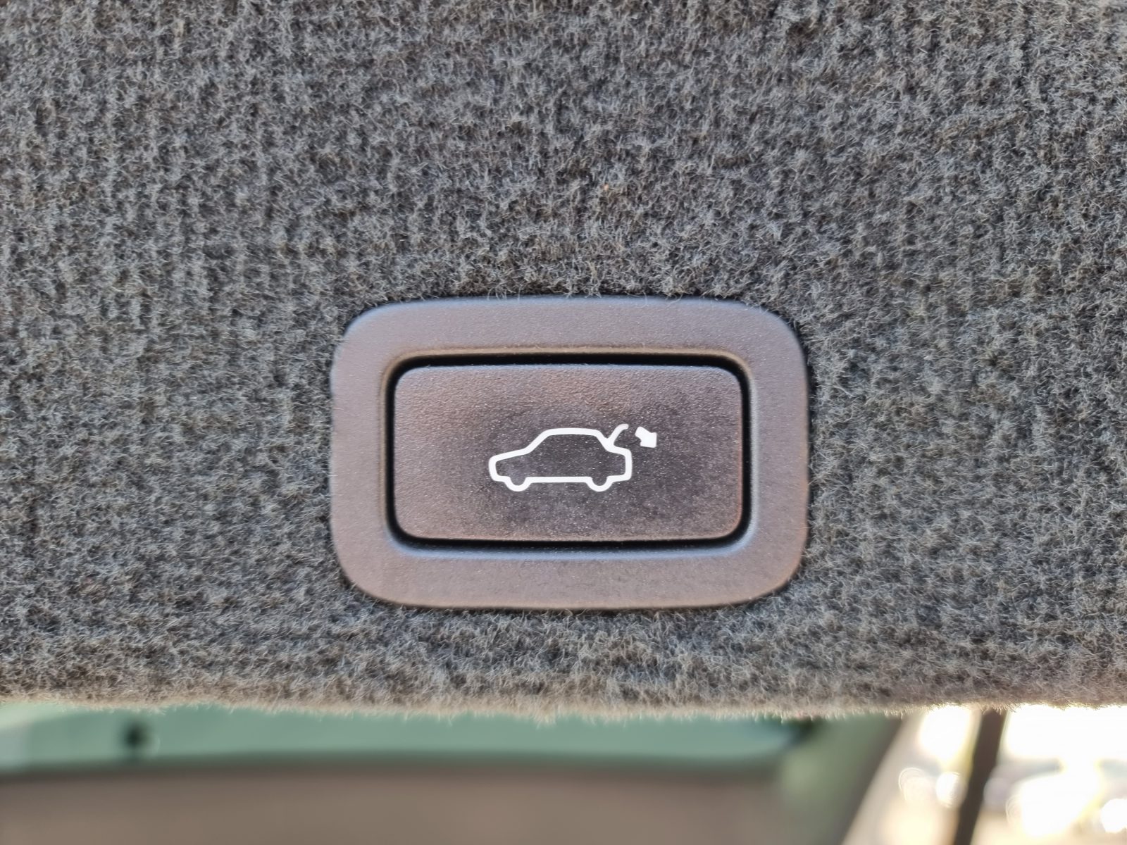 VOLVO XC60 4X4, 2.4 DIESEL, 163 CP, AN 2013, EURO 5        RATE-LIVRARE-GARANTIE