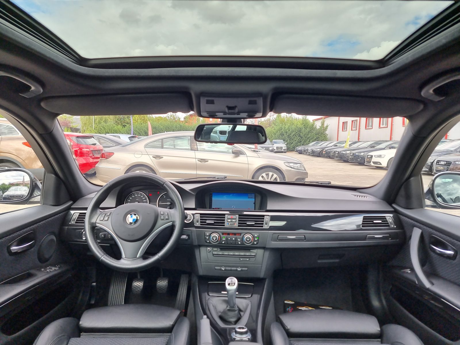 BMW SERIA 3, 2.0 DIESEL, 143 CP, AN 2010, EURO 5         REVIZIE EFECTUATA ( DISTRIBUTIE + ULEI + FILTRE )      RATE-LIVRARE-GARANTIE