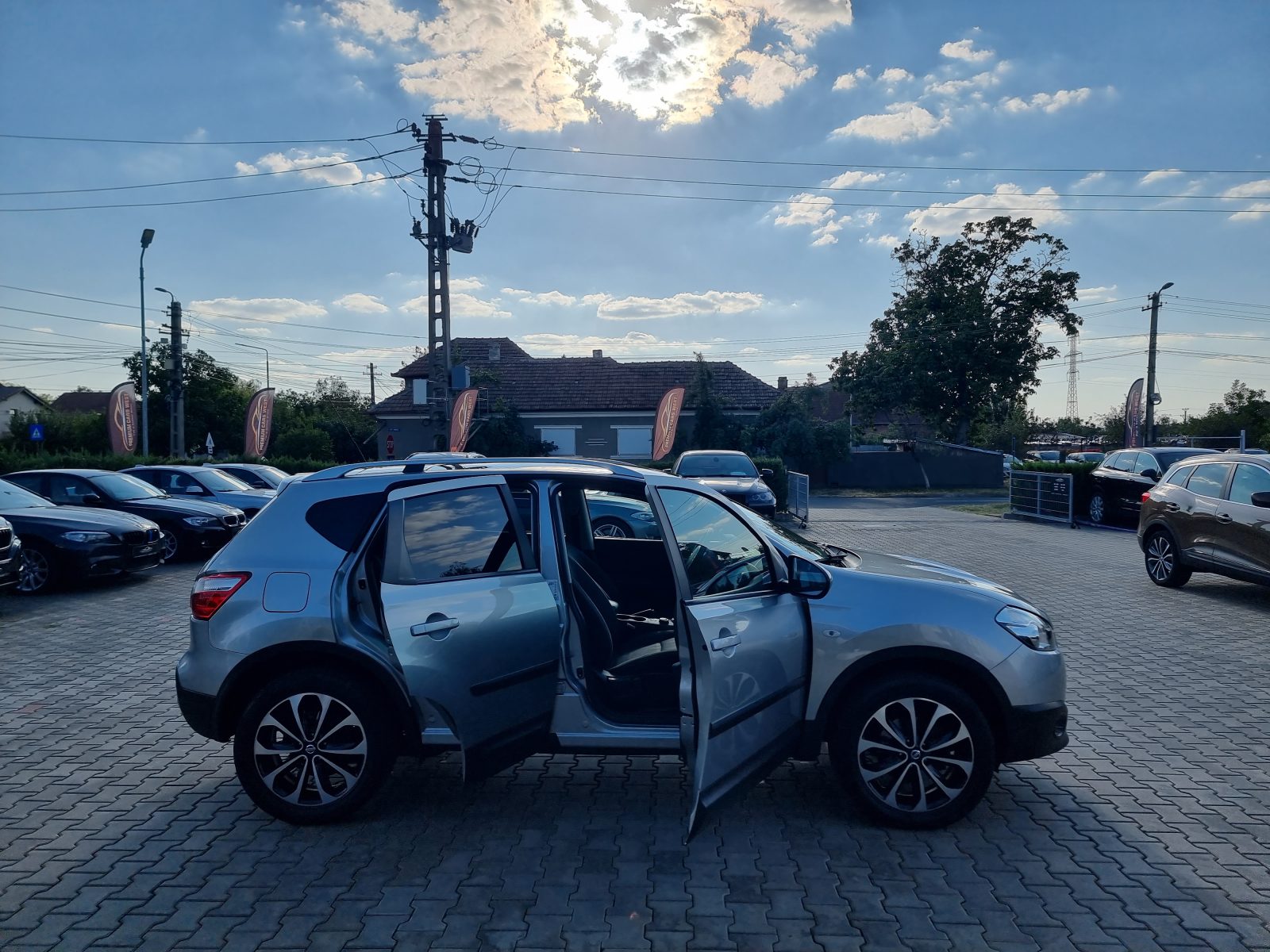 NISSAN QASHQAI 4X4, 1.6 DIESEL, 130 CP, AN 2012, EURO 5        RATE-LIVRARE-GARANTIE