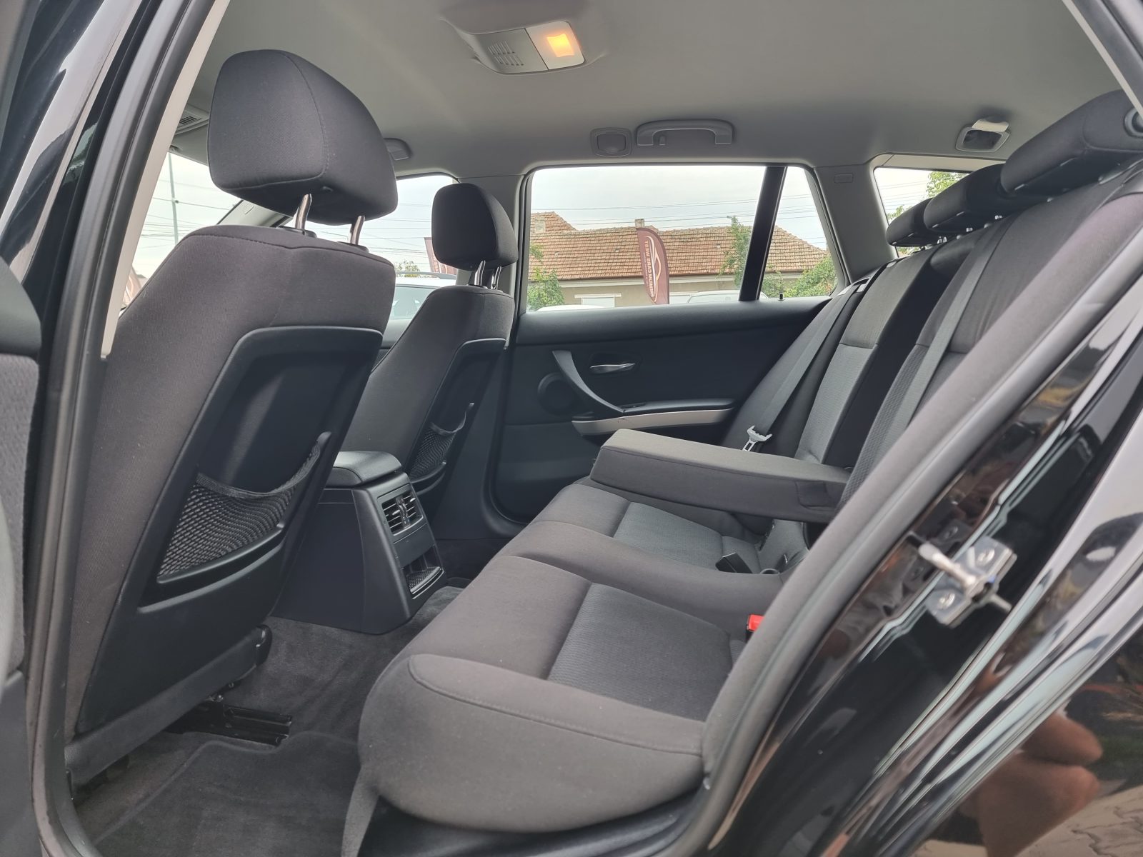 BMW SERIA 3, 2.0 DIESEL, 143 CP, AN 2012, EURO 5        RATE-LIVRARE-GARANTIE