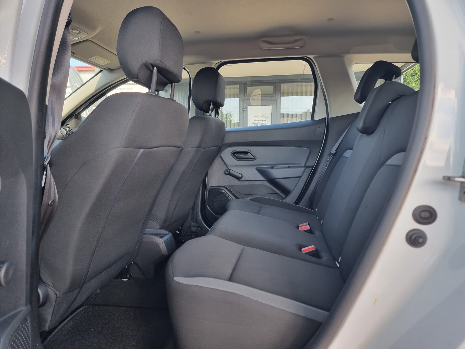 DACIA DUSTER, 1.6 BENZINA, 114 CP, AN 2019, EURO 6        RATE-LIVRARE-GARANTIE