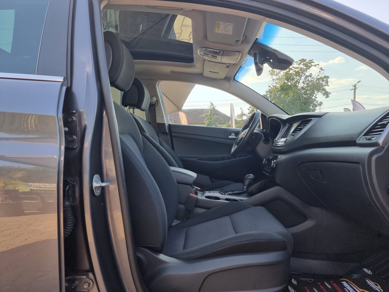 HYUNDAI TUCSON 4X4, 2.0 DIESEL, 185 CP, AN 2016, EURO 6        RATE-LIVRARE-GARANTIE